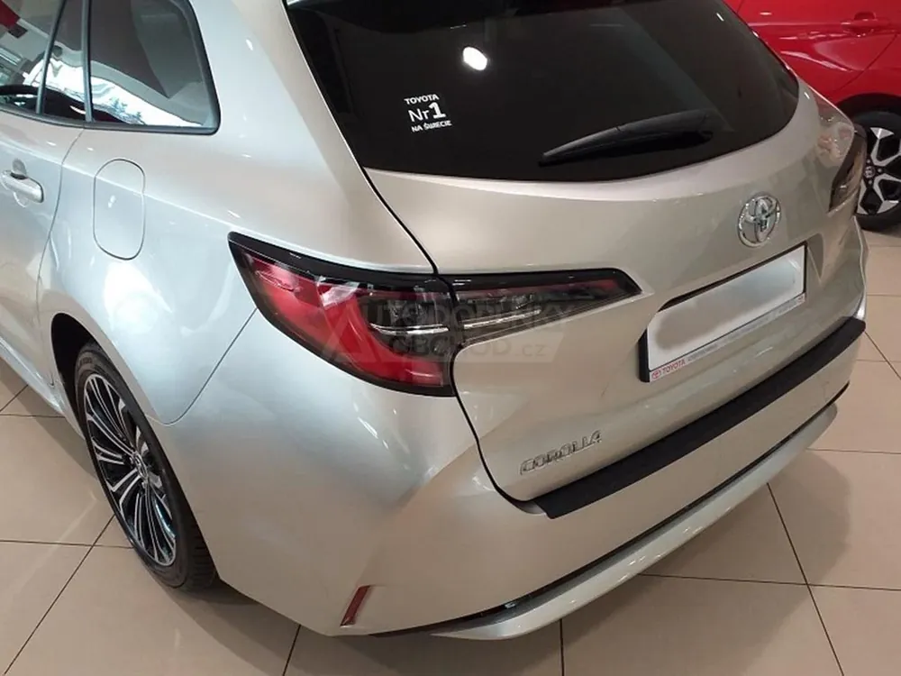Kryt prahu pátých dveří Toyota Corolla E21 2019-2026 Combi • tvrzený plast Expresní Doručení