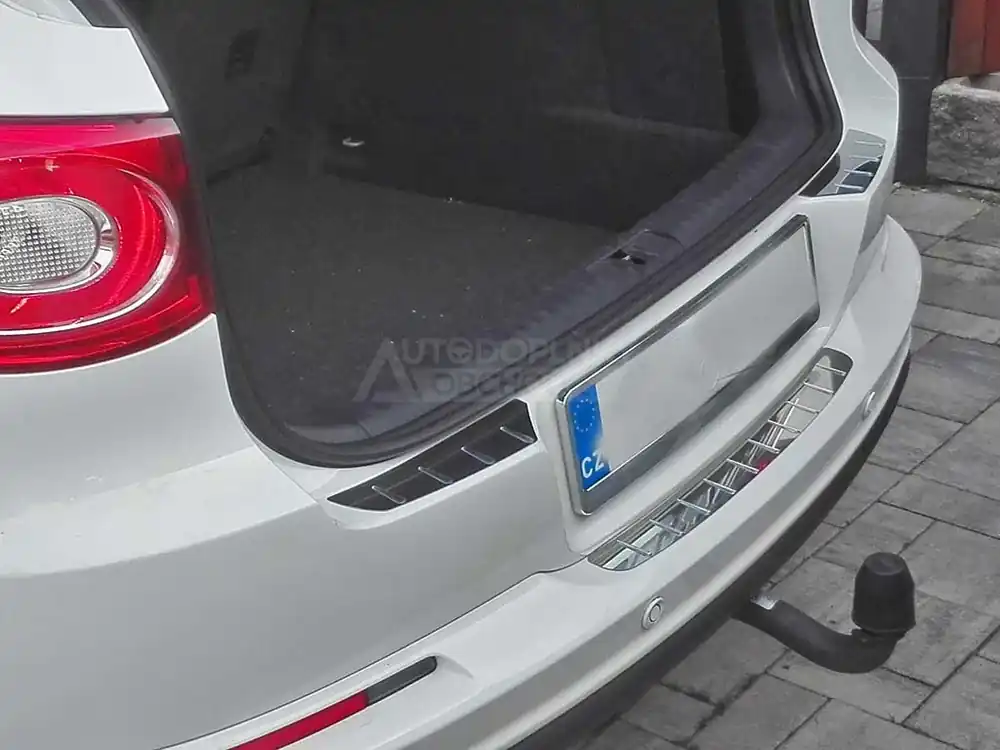 Nakupujte Hned Kryt prahu pátých dveří VW Tiguan 2007-2016