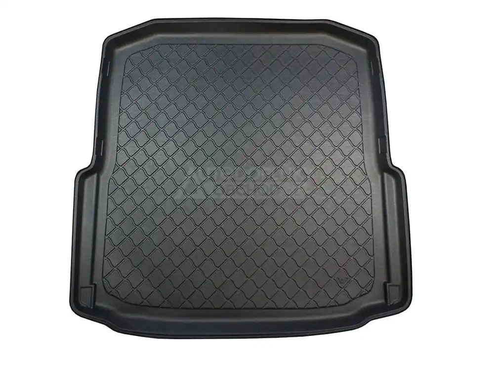 Vana do kufru Škoda Octavia III 2013-2020 Liftback • zvýšený okraj Poslední Šance