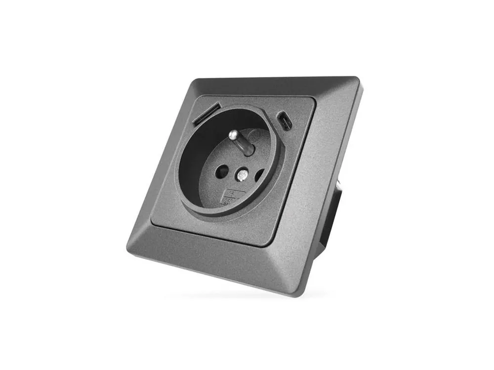 Cenová Bomba Zásuvka EMOS A6000.6 USB