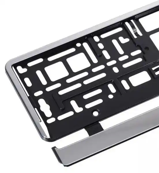 Nejprodávanější Barevná podložka pod SPZ Compass - Chrom Strip