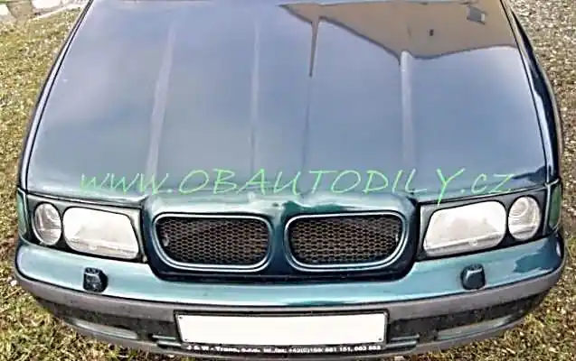 Škoda Octavia 98-Sportovní přední maska bez ZNAKU styl BMW Top Prodej