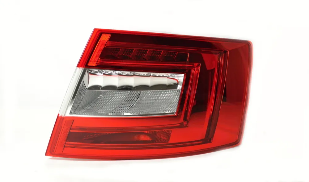 Hit Sezóny Škoda Octavia III sedan-Zadní LED světla Hella - pravé
