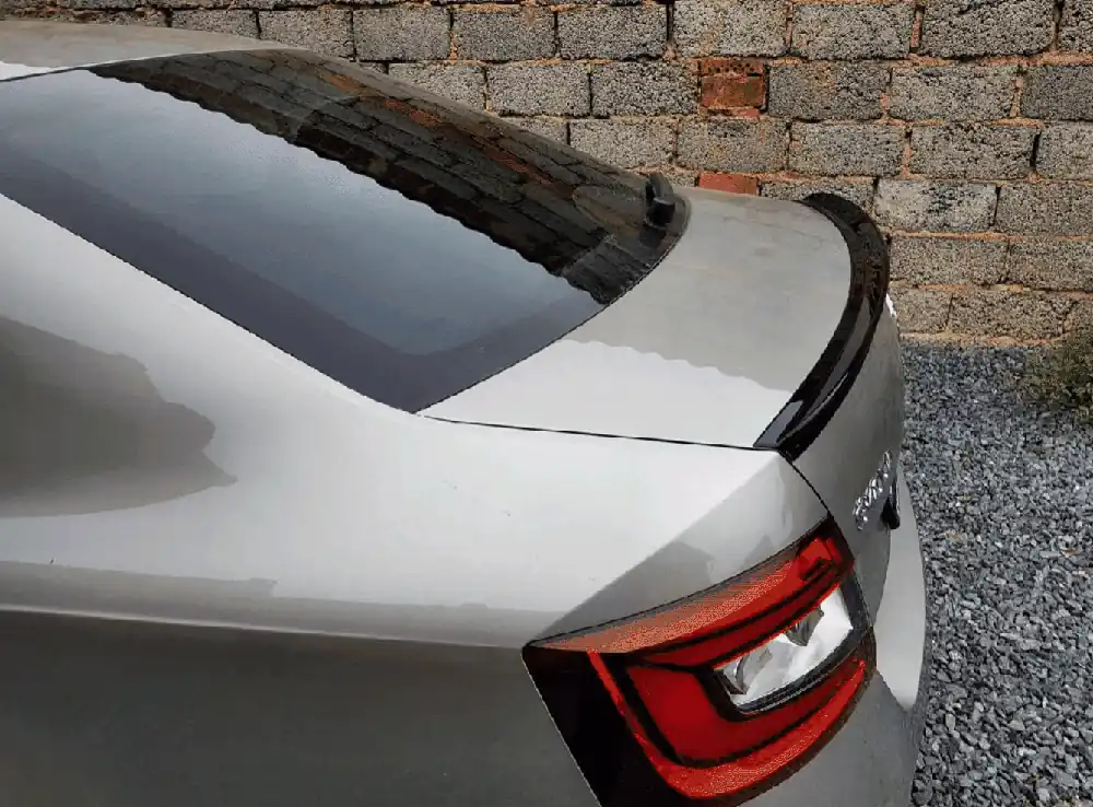 Akční Cena Škoda Octavia III sedan-Zadní spoiler pátých dveří - design DTM V5