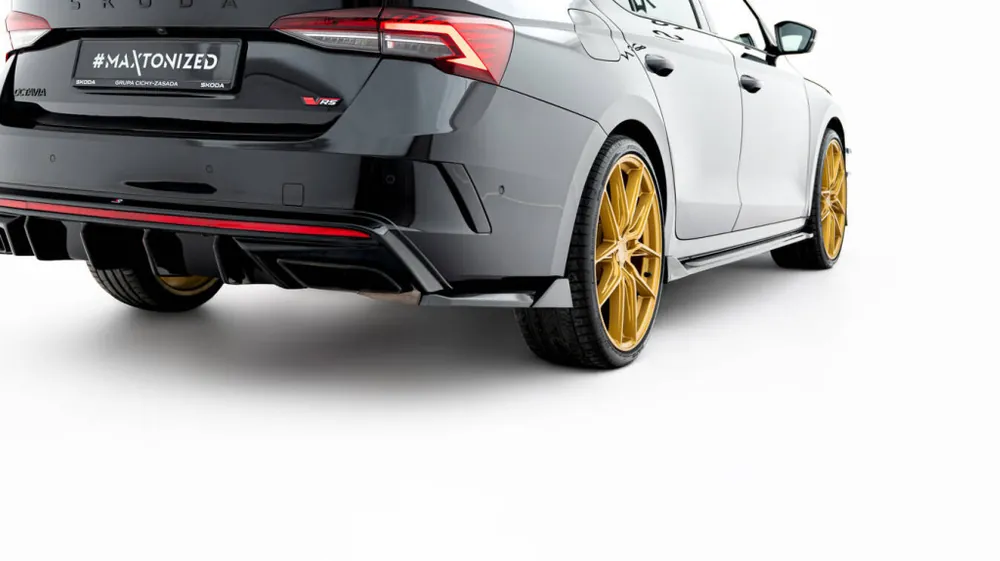 Škoda Octavia IV RS-Difuzory pod zadní nárazník Mk4 (černý lesk V4) Maxton Tovární Cena