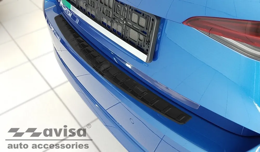 Škoda Octavia IV sedan-Kryt zadního nárazníku nerez AVISA menší - matný černý Odeslání Ihned